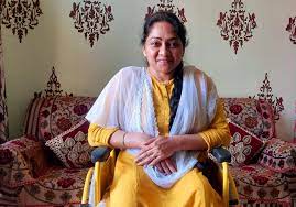 हिमाचल प्रदेश: दिव्यांग प्रधानाचार्य लोकसभा चुनाव के लिए बनीं ऊना के युवाओं की आदर्श हिमाचल प्रदेश: दिव्यांग प्रधानाचार्य लोकसभा चुनाव के लिए बनीं ऊना के युवाओं की आदर्श