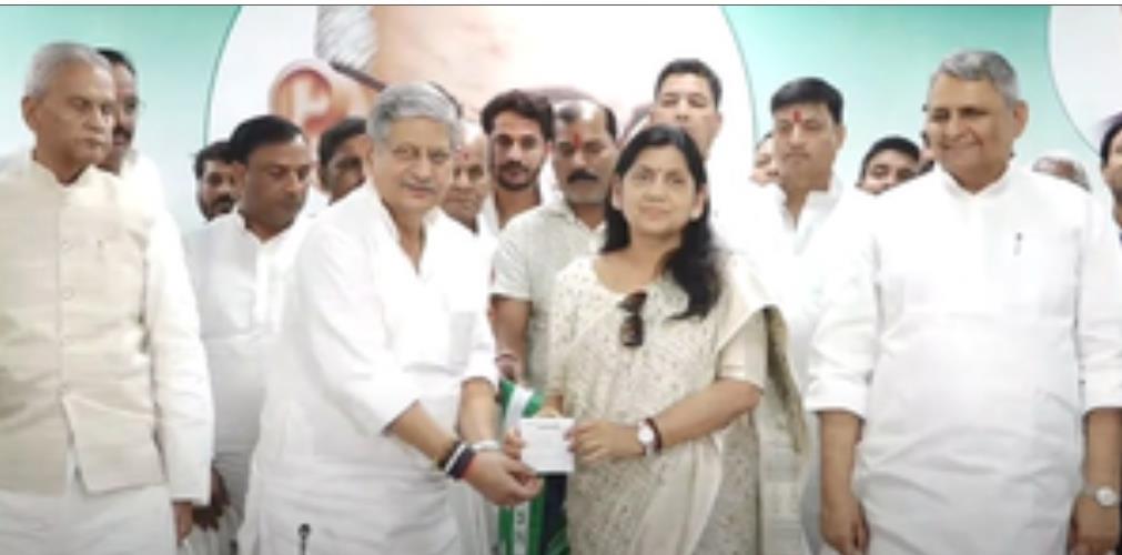 बिहार : पूर्व सांसद लवली आनंद जदयू में हुईं शामिल बिहार : पूर्व सांसद लवली आनंद जदयू में हुईं शामिल