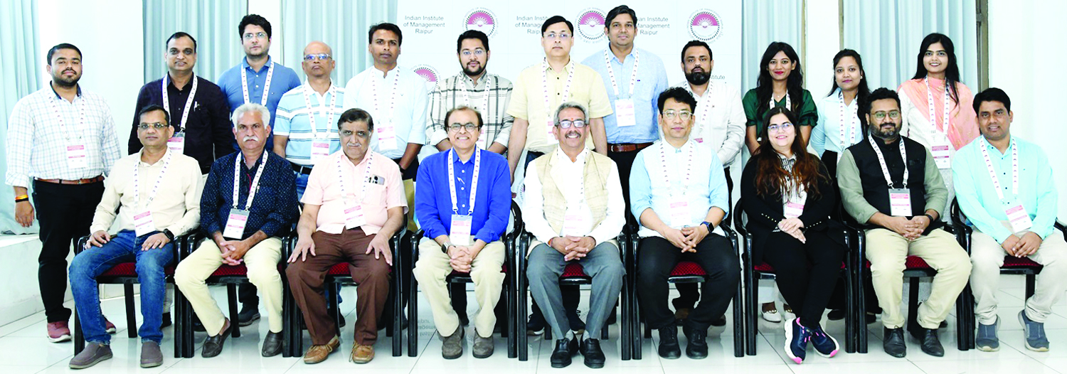 आईआईएम रायपुर ने स्वास्थ्य नवाचार के लिए भारत का पहला केंद्र स्थापित किया