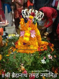 खेले मशाने में होली दिगम्बर खेले मसाने में होली