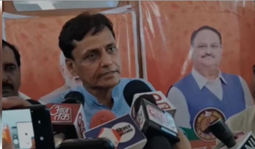 मुख्तार अंसारी की मौत पर सवाल उठाने वालों को नित्यानंद राय ने सुनाई खरी-खरी मुख्तार अंसारी की मौत पर सवाल उठाने वालों को नित्यानंद राय ने सुनाई खरी-खरी