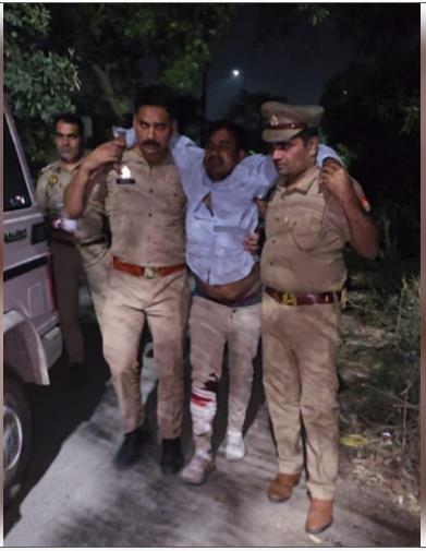 पुलिस मुठभेड़ में एक बदमाश गिरफ्तार, 26 मामले हैं दर्ज पुलिस मुठभेड़ में एक बदमाश गिरफ्तार, 26 मामले हैं दर्ज