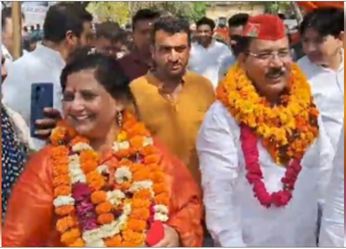 सपा ने मेरठ से अतुल प्रधान का काटा टिकट, सुनीता वर्मा को बनाया उम्मीदवार सपा ने मेरठ से अतुल प्रधान का काटा टिकट, सुनीता वर्मा को बनाया उम्मीदवार