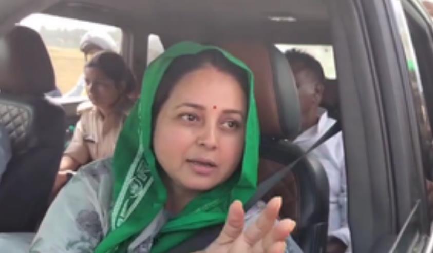 सारण के परसा में रोहिणी आचार्य का रोड शो, कहा-कोई नहीं है टक्कर में सारण के परसा में रोहिणी आचार्य का रोड शो, कहा-कोई नहीं है टक्कर में