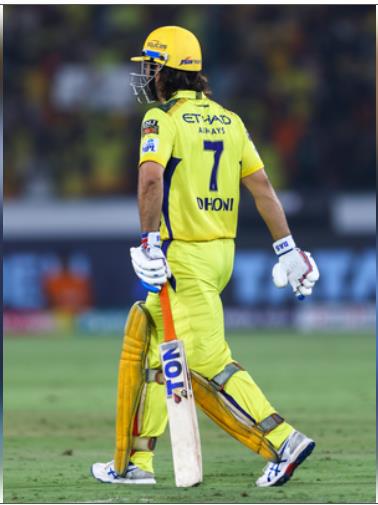 'जब धोनी बल्लेबाजी करने के लिए उतरे तो शोर उतना ही तेज था जितना मैंने कभी सुना था': पैट कमिंस