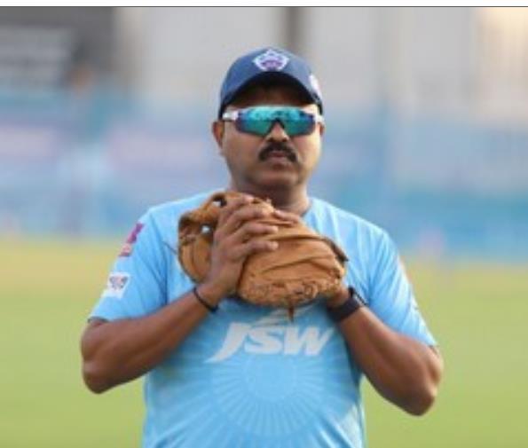 दिल्ली के सहायक कोच आमरे ने कहा, बल्लेबाजों पर गर्व है