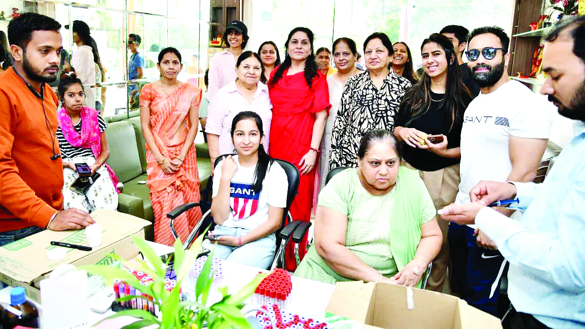 छग महिला चेंबर ने चेट्रीचंड में आयोजित किया रक्त परीक्षण छग महिला चेंबर ने चेट्रीचंड में आयोजित किया रक्त परीक्षण