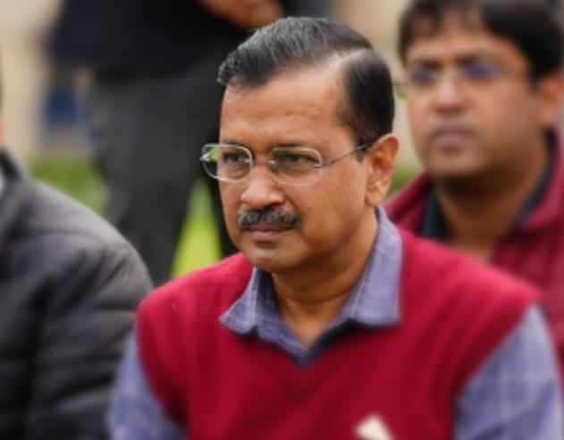 गिरफ्तारी के खिलाफ केजरीवाल की याचिका पर ईडी को नोटिस गिरफ्तारी के खिलाफ केजरीवाल की याचिका पर ईडी को नोटिस