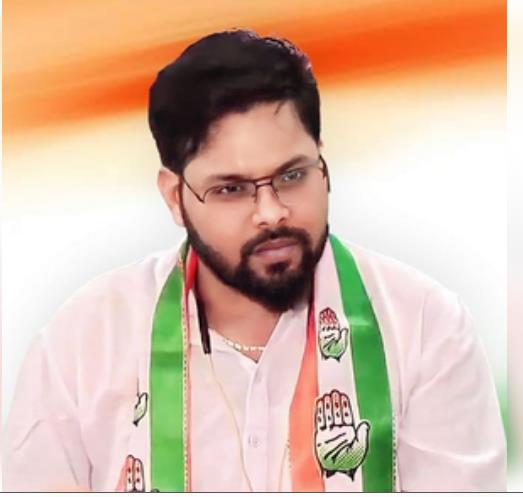 कांग्रेस के राष्ट्रीय प्रवक्ता देवाशीष जरारिया ने दिया इस्तीफा, बोले- 'पार्टी नेताओं ने ली मेरी राजनीतिक हत्या की जिम्मेदारी' कांग्रेस के राष्ट्रीय प्रवक्ता देवाशीष जरारिया ने दिया इस्तीफा, बोले- 'पार्टी नेताओं ने ली मेरी राजनीतिक हत्या की जिम्मेदारी'