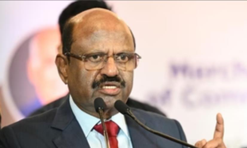 तृणमूल ने बंगाल के राज्यपाल के खिलाफ चुनाव आयोग से की शिकायत तृणमूल ने बंगाल के राज्यपाल के खिलाफ चुनाव आयोग से की शिकायत