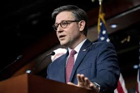 अमेरिकी संसद यूक्रेन को राहत पैकेज देने के क़रीब, इसराइल को भी मिल सकती है मदद