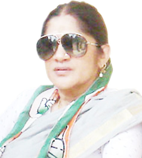जब धाकड़ नेता शिवेन्द्र की हार के लिए पत्नी गीतादेवी ने बाल खुला रखने की रखी थी मन्नत