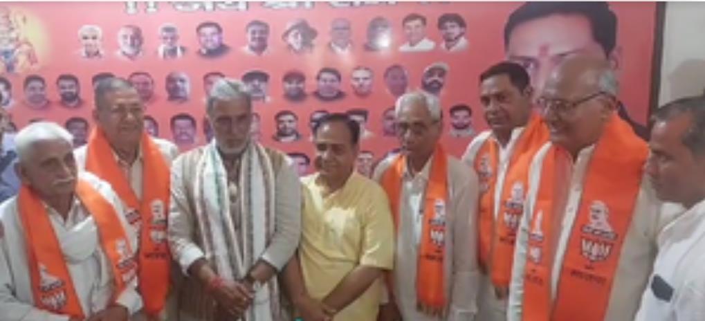 जननायक जनता पार्टी को झटका, कुलदीप तेवतिया ने थामा बीजेपी का दामन जननायक जनता पार्टी को झटका, कुलदीप तेवतिया ने थामा बीजेपी का दामन