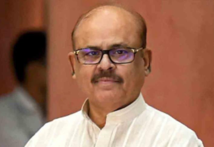 पौराणिक महत्व वाले कटिहार में दिलचस्प मुकाबला, तारिक के जरिए कांग्रेस खोई जमीन हथियाने में जुटी पौराणिक महत्व वाले कटिहार में दिलचस्प मुकाबला, तारिक के जरिए कांग्रेस खोई जमीन हथियाने में जुटी