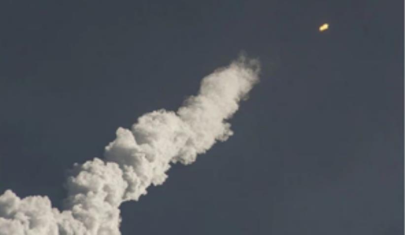 हिजबुल्ला ने इजराइल पर 35 रॉकेट दागे : सेना