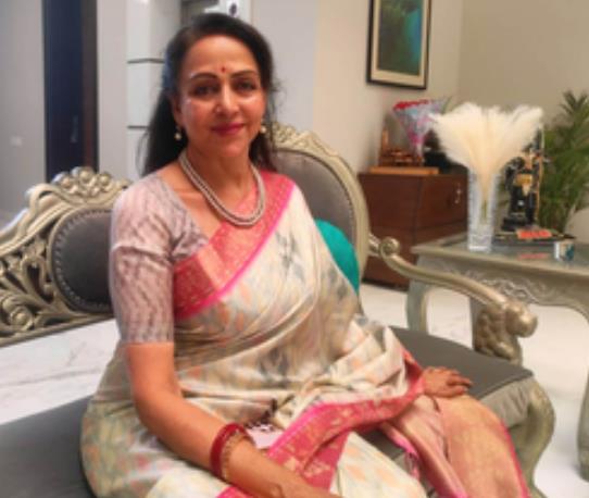 अब विकसित मथुरा का होगा प्रयास : हेमा मालिनी अब विकसित मथुरा का होगा प्रयास : हेमा मालिनी