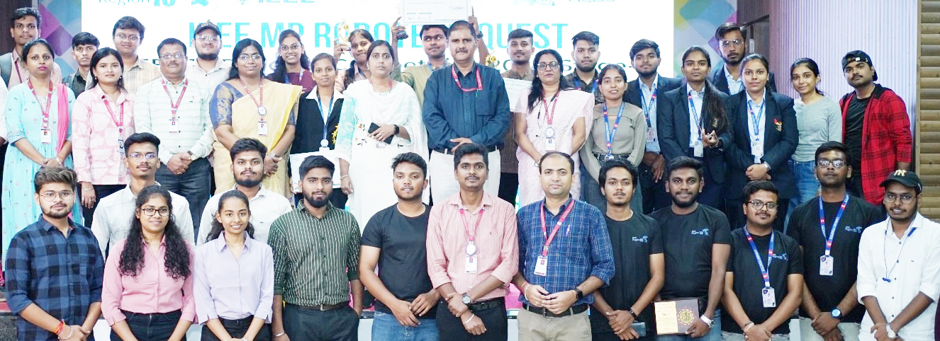 कलिंगा विश्वविद्यालय में रोबोटिक्स प्रतियोगिता कलिंगा विश्वविद्यालय में रोबोटिक्स प्रतियोगिता