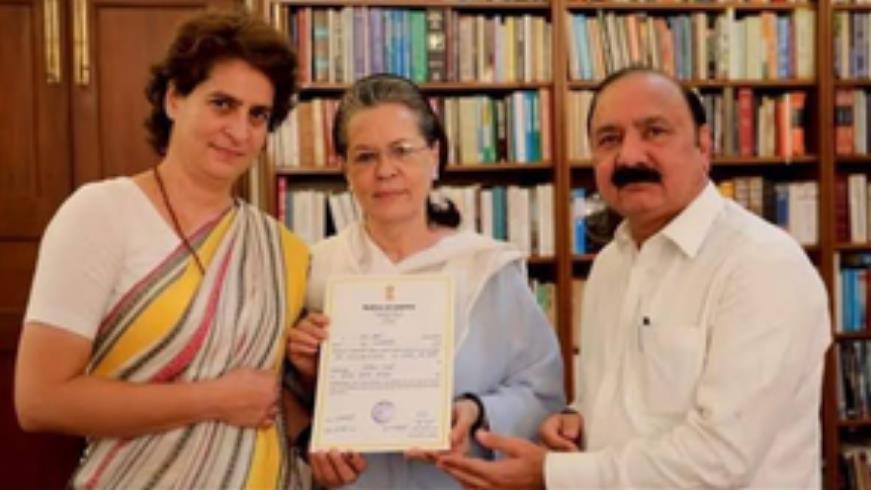 आखिर अमेठी से लड़ने वाले किशोरी लाल शर्मा कौन हैं और क्यों लड़ाया गया इन्हें आखिर अमेठी से लड़ने वाले किशोरी लाल शर्मा कौन हैं और क्यों लड़ाया गया इन्हें