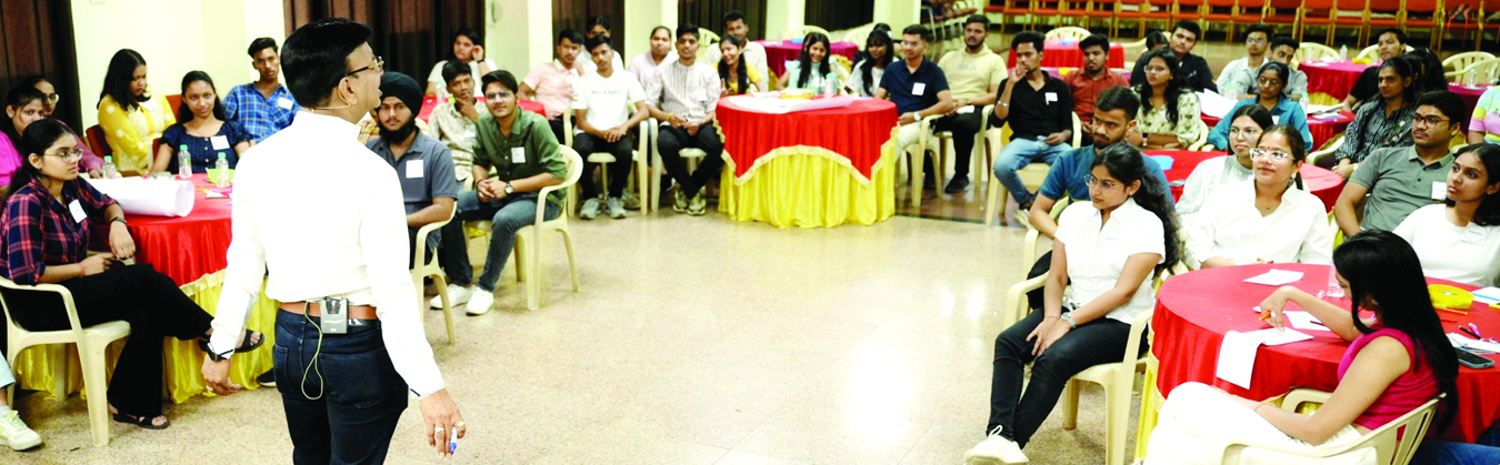 नेतृत्व-गुणों को विकसित करने जेसीआई मैक यूनाइटेड ट्रेनिंग