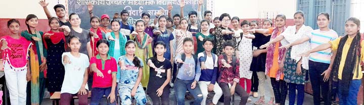 शिक्षकों ने मताधिकार का प्रयोग के लिए दिलाई शपथ शिक्षकों ने मताधिकार का प्रयोग के लिए दिलाई शपथ