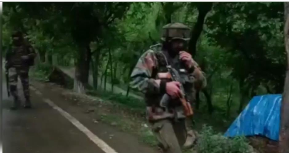 शोपियां में दो आतंकवादी सहयोगी गिरफ्तार शोपियां में दो आतंकवादी सहयोगी गिरफ्तार