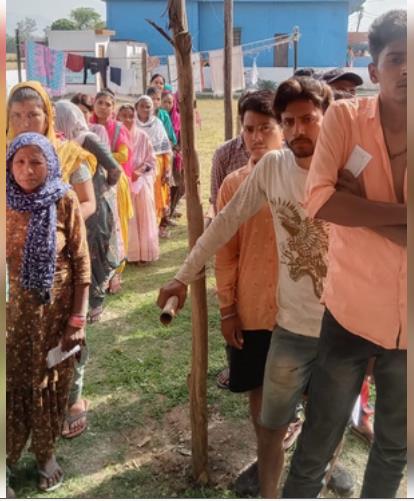 चौथे चरण में यूपी की 13 सीटों पर नौ बजे तक 11.67 फीसद मतदान चौथे चरण में यूपी की 13 सीटों पर नौ बजे तक 11.67 फीसद मतदान