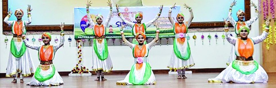 नैतिक मूल्य-धारणा से लक्ष्य प्राप्ति-सविता दीदी नैतिक मूल्य-धारणा से लक्ष्य प्राप्ति-सविता दीदी