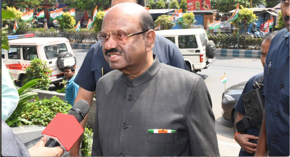 ‘छत्तीसगढ़’ का  संपादकीय : बिना लंगोट वाले राज्यपालों को संवैधानिक-सुरक्षा गलत