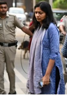 मालीवाल के बाएं पैर और दाहिने गाल पर चोट के निशान: मेडिकल रिपोर्ट