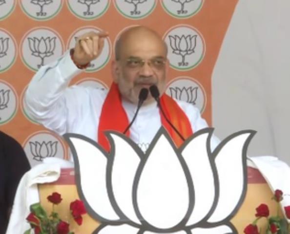 अगर आप मजबूत प्रधानमंत्री चाहते हैं, तो कमल का बटन दबाएं : अमित शाह