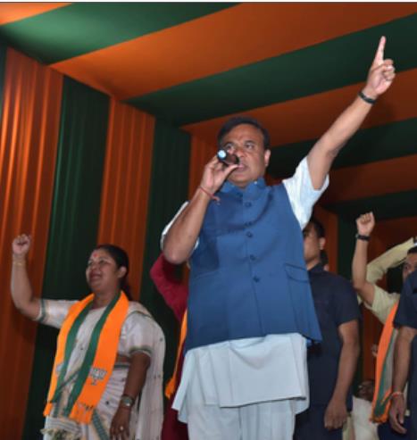 कांग्रेस नेता ने चुनाव आयोग से की असम के सीएम के खिलाफ कार्रवाई की मांग कांग्रेस नेता ने चुनाव आयोग से की असम के सीएम के खिलाफ कार्रवाई की मांग