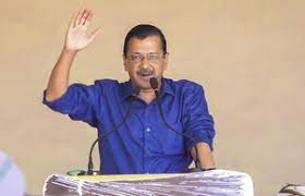 आप मेरे बुजुर्ग और बीमार माता-पिता को क्यों निशाना बना रहे हैं: प्रधानमंत्री से केजरीवाल ने कहा आप मेरे बुजुर्ग और बीमार माता-पिता को क्यों निशाना बना रहे हैं: प्रधानमंत्री से केजरीवाल ने कहा