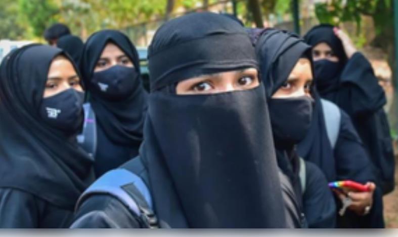 पोलिंग बूथों पर बुर्कानशीं महिलाओं की हो जांच, बीजेपी की चुनाव आयोग से मांग, भड़के ओवैसी