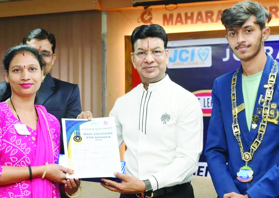 मैक सोलिटेयर में आयोजित व्यक्तित्व विकास प्रशिक्षण सत्र मैक सोलिटेयर में आयोजित व्यक्तित्व विकास प्रशिक्षण सत्र
