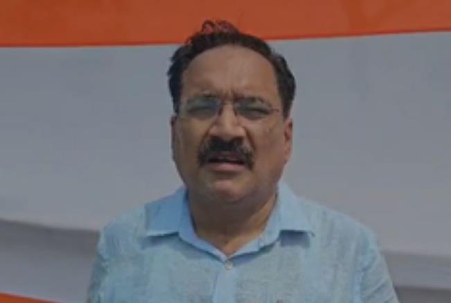 दिल्ली में पानी संकट पर वीरेंद्र सचदेवा ने केजरीवाल से किए तीखे सवाल दिल्ली में पानी संकट पर वीरेंद्र सचदेवा ने केजरीवाल से किए तीखे सवाल