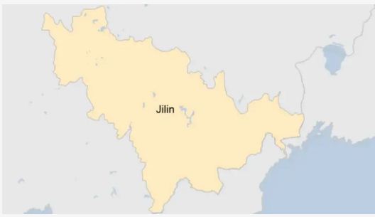 चीन के एक पब्लिक पार्क में चार अमेरिकियों पर चाकू से हमला