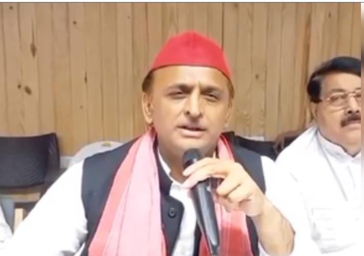 एनडीए ने भले सरकार बना ली, खुश कोई नहीं है : अखिलेश यादव एनडीए ने भले सरकार बना ली, खुश कोई नहीं है : अखिलेश यादव