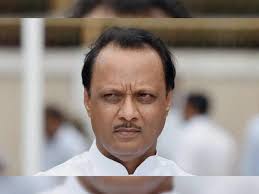 राकांपा (शरद चंद्र पवार) के सांसद सोनवणे ने अजित पवार को फोन किया : राकांपा नेता का दावा राकांपा (शरद चंद्र पवार) के सांसद सोनवणे ने अजित पवार को फोन किया : राकांपा नेता का दावा