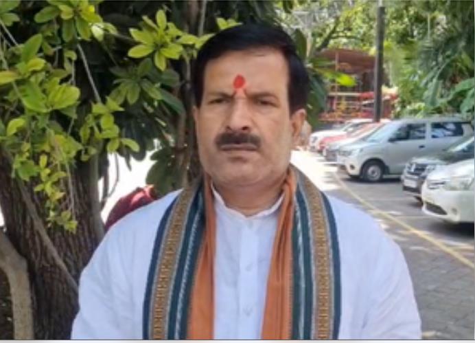 तेजस्वी यादव को जदयू ने बताया नौसिखिया राजनीतिज्ञ तो राजद ने किया पलटवार तेजस्वी यादव को जदयू ने बताया नौसिखिया राजनीतिज्ञ तो राजद ने किया पलटवार