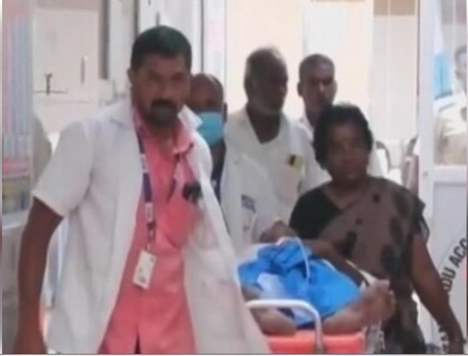 तमिलनाडु में जहरीली शराब पीने से 29 लोगों की मौत, 60 अन्य बीमार तमिलनाडु में जहरीली शराब पीने से 29 लोगों की मौत, 60 अन्य बीमार