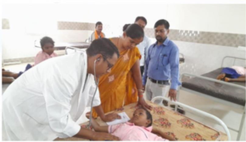 झारखंड : लातेहार के स्कूल में टंकी का पानी पीकर 20 बच्चे बीमार झारखंड : लातेहार के स्कूल में टंकी का पानी पीकर 20 बच्चे बीमार