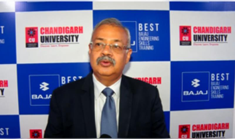 चंडीगढ़ यूनिवर्सिटी का बजाज ऑटो के साथ एमओयू चंडीगढ़ यूनिवर्सिटी का बजाज ऑटो के साथ एमओयू
