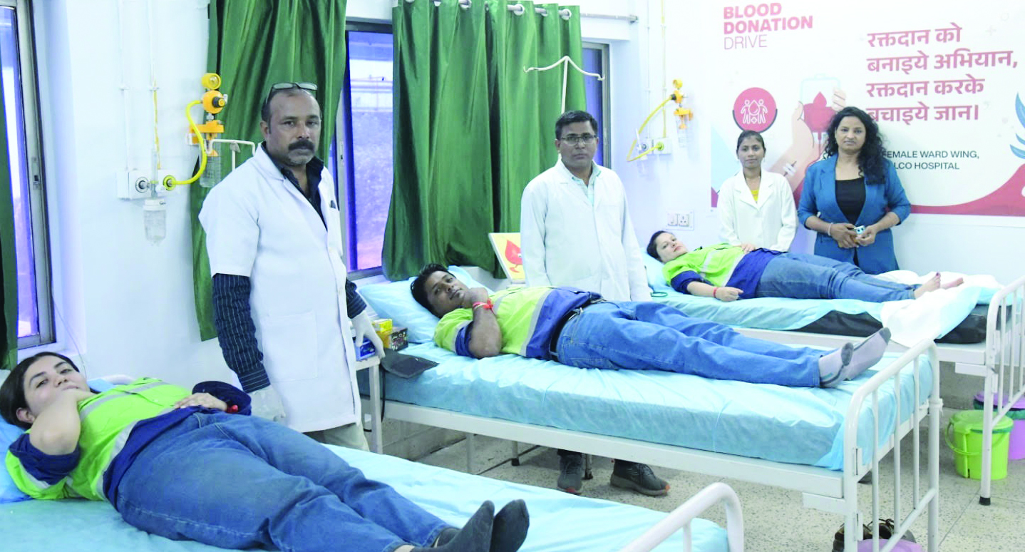संयुक्त प्रयासों से कोरबा जिले में बालको ने कराया 250 यूनिट से अधिक रक्त एकत्र संयुक्त प्रयासों से कोरबा जिले में बालको ने कराया 250 यूनिट से अधिक रक्त एकत्र