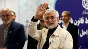 ईरान के राष्ट्रपति चुनाव में ये उम्मीदवार मामूली अंतर से आगे