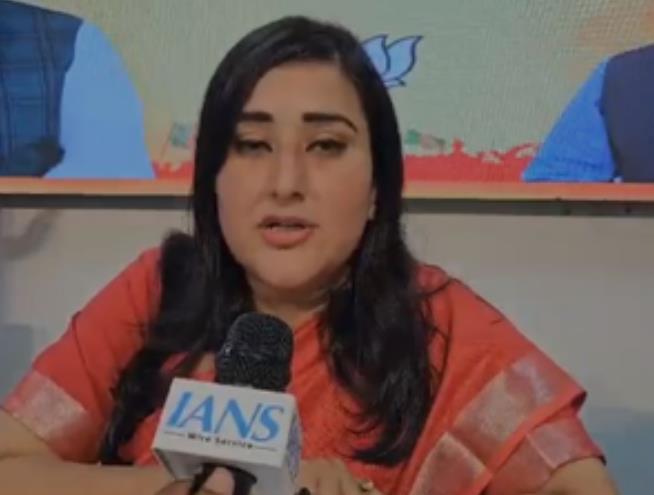 सांसद बांसुरी स्वराज ने नेता प्रतिपक्ष के भाषण पर उठाए सवाल, बोलीं- गुमराह कर रहे राहुल गांधी सांसद बांसुरी स्वराज ने नेता प्रतिपक्ष के भाषण पर उठाए सवाल, बोलीं- गुमराह कर रहे राहुल गांधी