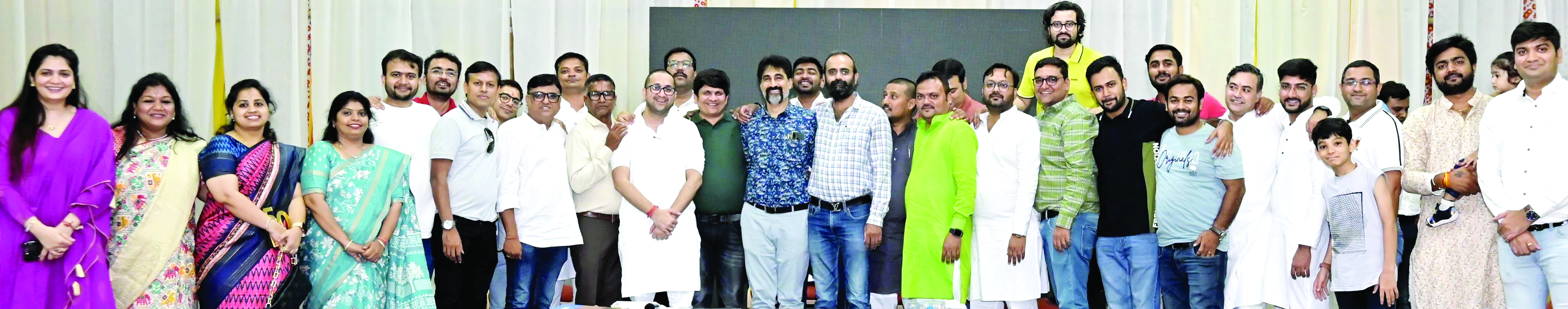 मुंदड़ा को मिली माहेश्वरी युवा मंडल की बागडोर मुंदड़ा को मिली माहेश्वरी युवा मंडल की बागडोर