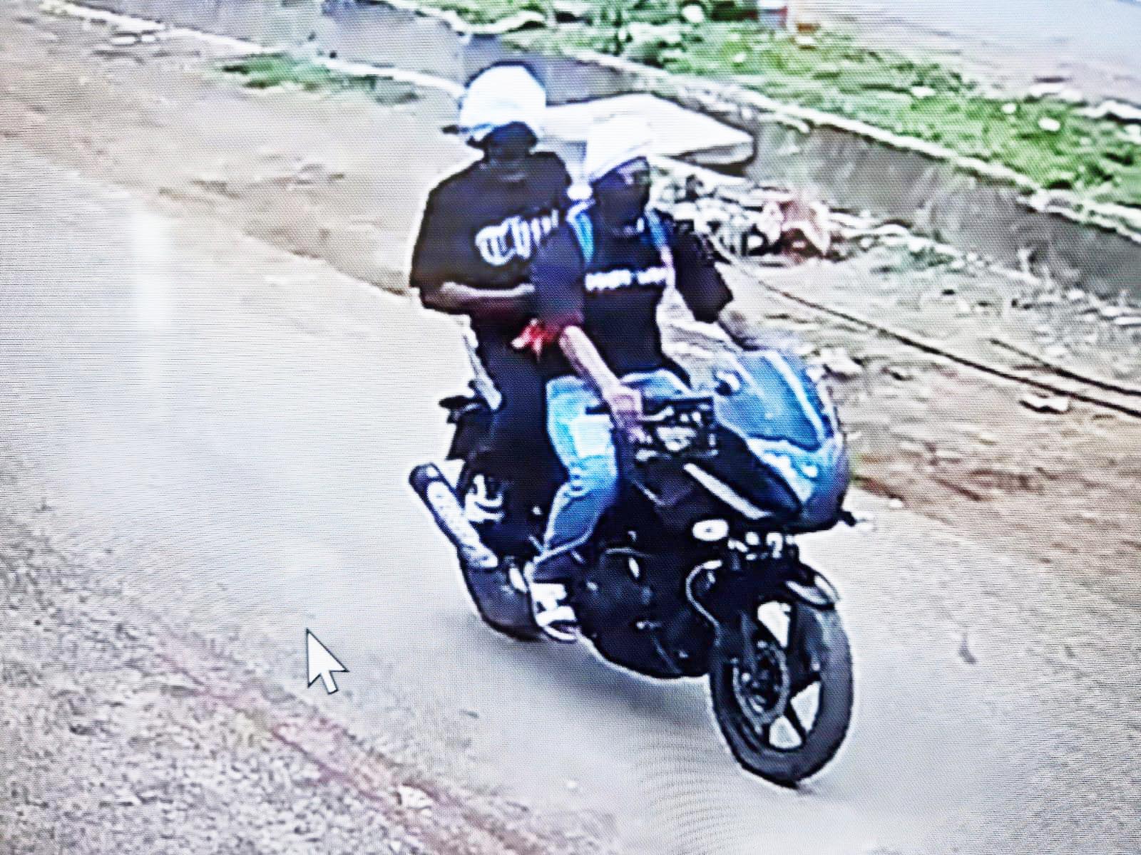 तेलीबांधा शूट आउट मयंक सिंह गैंग ने ली जिम्मेदारी, एक नई चुनौती तेलीबांधा शूट आउट मयंक सिंह गैंग ने ली जिम्मेदारी, एक नई चुनौती