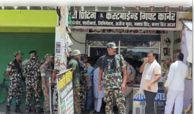 बिहार में मुहर्रम से पहले पुलिस की कार्रवाई, फिलिस्तीन के झंडे बनाए जाने की सूचना पर छापा 