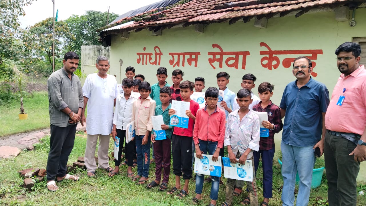 गांधी ग्राम सेवा केंद्र के चौथे स्थापना दिवस समारोह में ‘आत्म निर्भर गांव’ विषय पर चिंतन गांधी ग्राम सेवा केंद्र के चौथे स्थापना दिवस समारोह में ‘आत्म निर्भर गांव’ विषय पर चिंतन