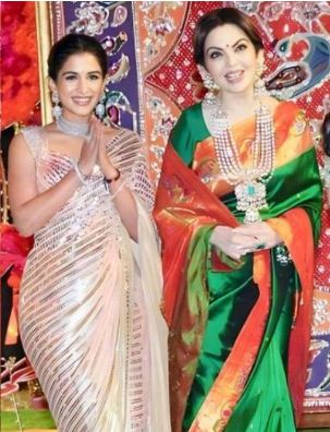 साड़ी 3, 30, या 350 करोड़ की?